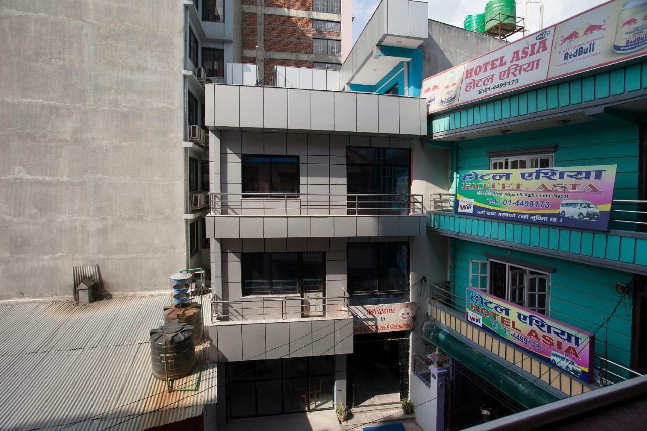 Hotel Crossroads Katmandú Exterior foto